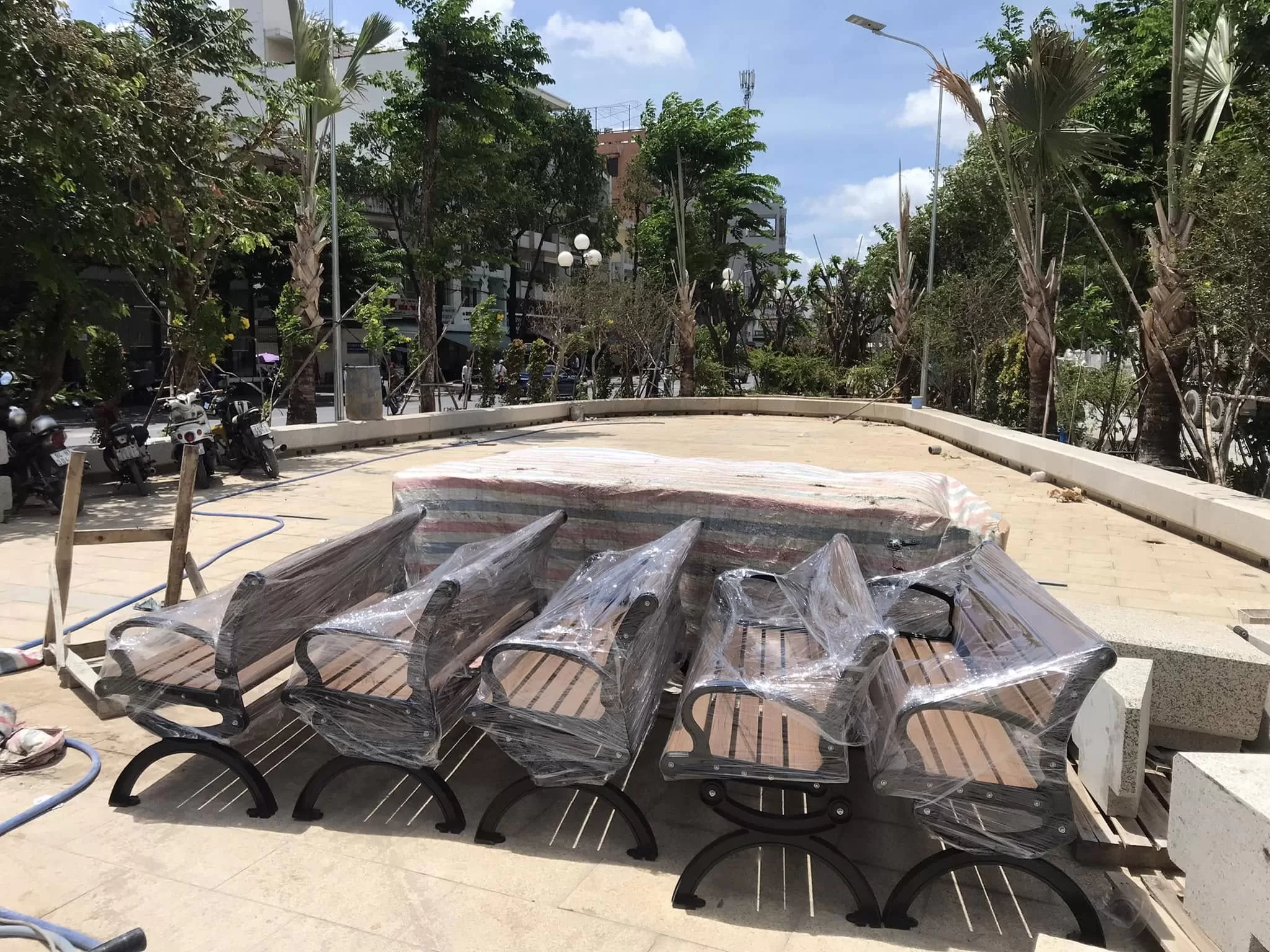 ghế công viên - Giải Pháp Nghỉ Ngơi Thân Thiện, Bền Vững Cho Mọi Người