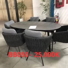 Bộ Bàn Ghế 1 Bàn 6 Ghế Khung Sơn Tĩnh Điện- Bb050