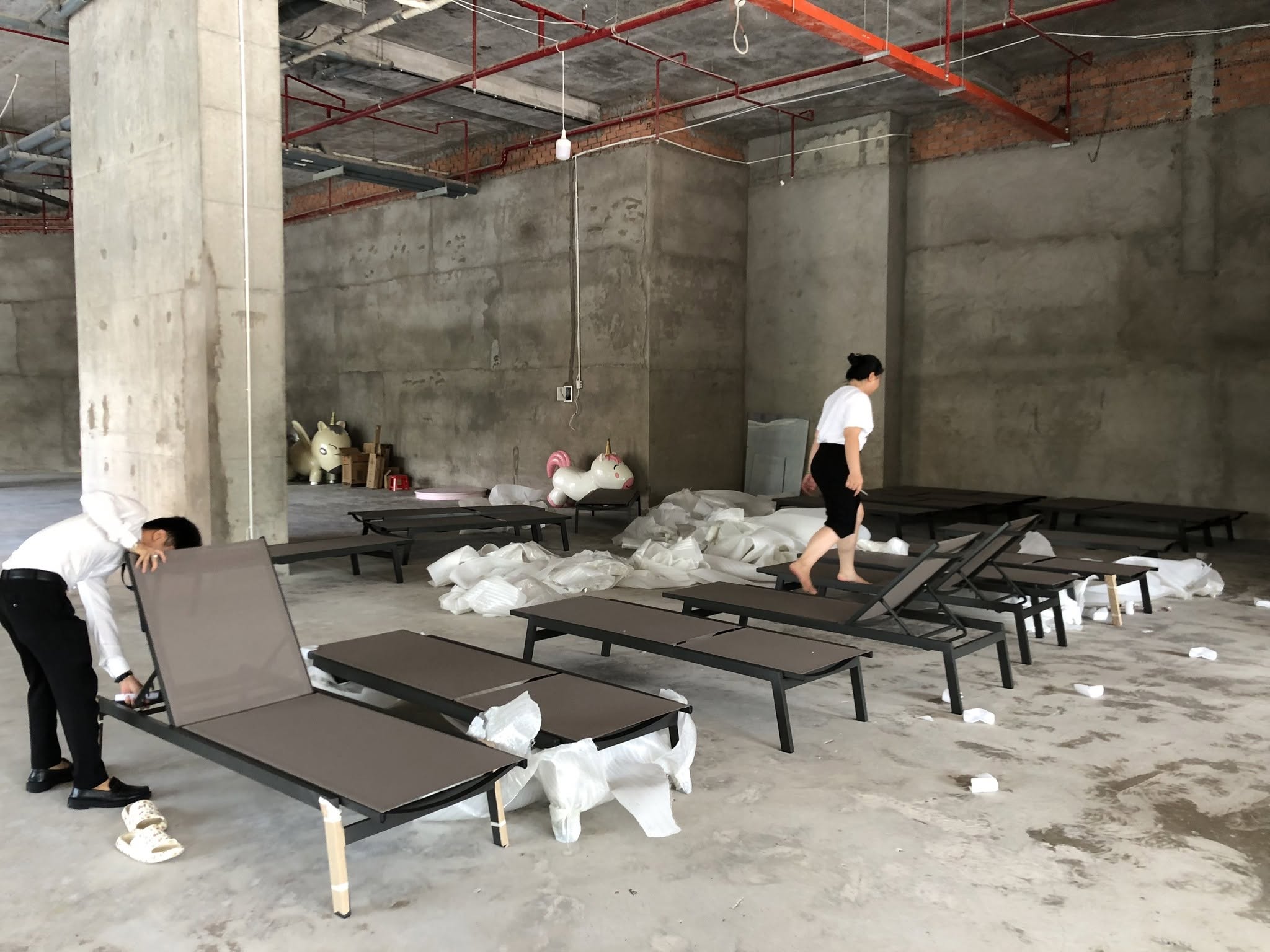 Nội Thất Ngoài Trời Đa Năng 2026: Xu Hướng Tiện Ích Cho Không Gian Sống