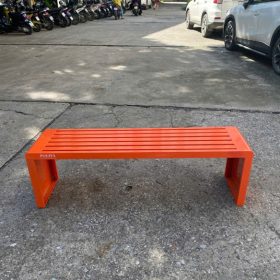 Ghế công viên không tựa màu cam dài 1m5 - góc 1