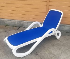 Ghế nằm hồ bơi nhập khẩu cao cấp - góc 1