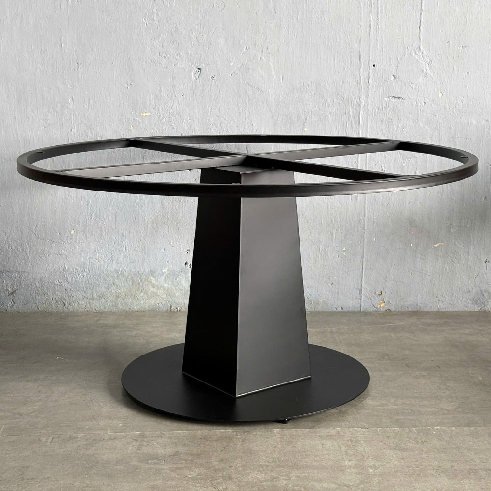 Bàn ăn tròn 140x140cm gỗ tràm Bàn ăn tròn 140x140cm gỗ tràm - hình 3