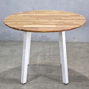 Bàn ăn tròn Gerda 1m gỗ tràm - hình 1
