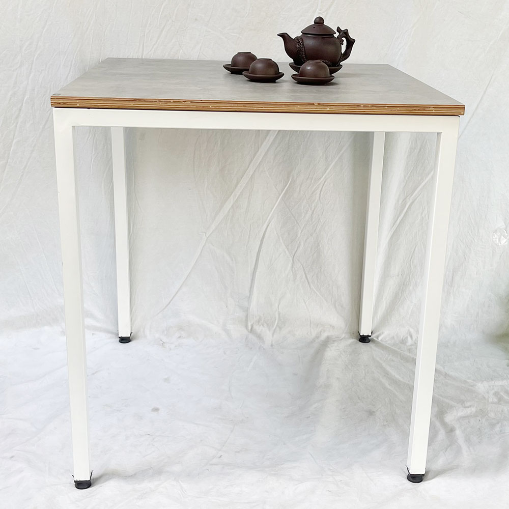Bàn ăn vuông 70cm gỗ Plywood chân sắt Bàn ăn vuông 70cm gỗ Plywood chân sắt - hình 1