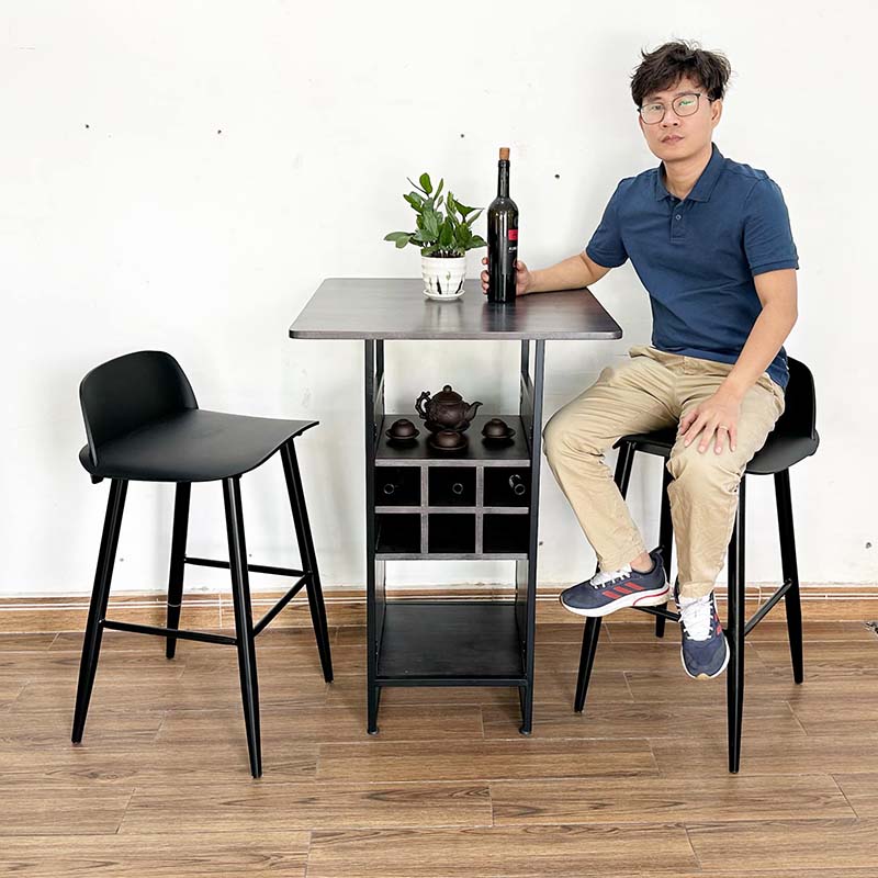 Bàn bar 70x70x105cm gỗ cao su kết hợp kệ đựng rượu Bàn bar 70x70x105cm gỗ cao su kết hợp kệ đựng rượu - hình 5