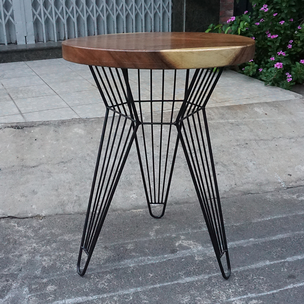 Bàn cafe gỗ me tây tròn 60cm dày 5cm chân sắt Bàn cafe gỗ me tây tròn 60cm dày 5cm chân sắt - hình 2