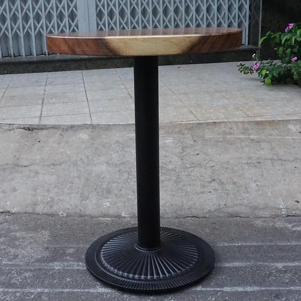 Bàn cafe gỗ me tây tròn 60cm dày 5cm chân sắt đế gang đúc Bàn cafe gỗ me tây tròn 60cm dày 5cm chân sắt đế gang đúc - hình 3