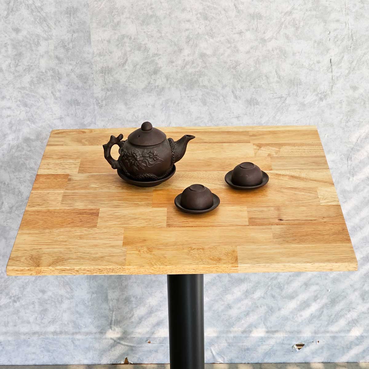 Bàn cafe vuông 60cm gỗ cao su chân sắt hình sao CFD68214 Bàn cafe vuông 60cm gỗ cao su chân sắt hình sao CFD68214 - hình 4