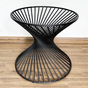 Bàn tròn gỗ Tràm chân sắt tròn - hình 1