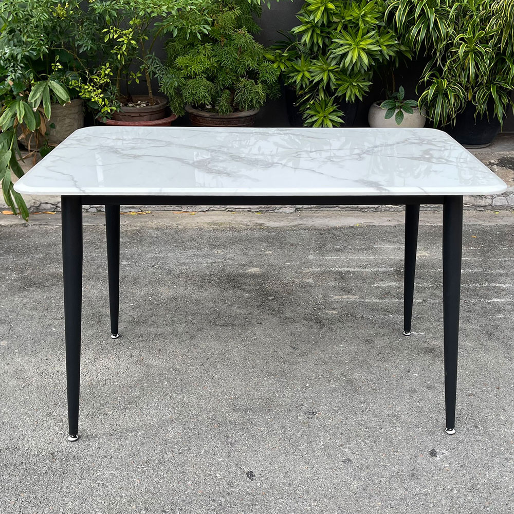Bộ bàn ăn 120cm và 4 ghế Bộ bàn ăn 120cm và 4 ghế - hình 1
