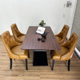 Bộ Bàn Ăn Gỗ Tràm Và 4 Ghế Da Lưng Cao - hình 1