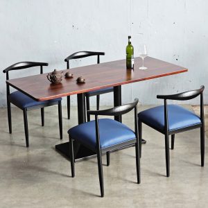 Combo bàn ăn chữ nhật và 4 ghế Bull sắt - hình 1