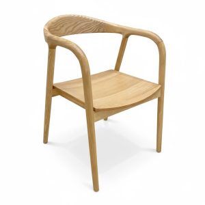 Combo bàn ăn gỗ và 4 ghế neva có tay - hình 1