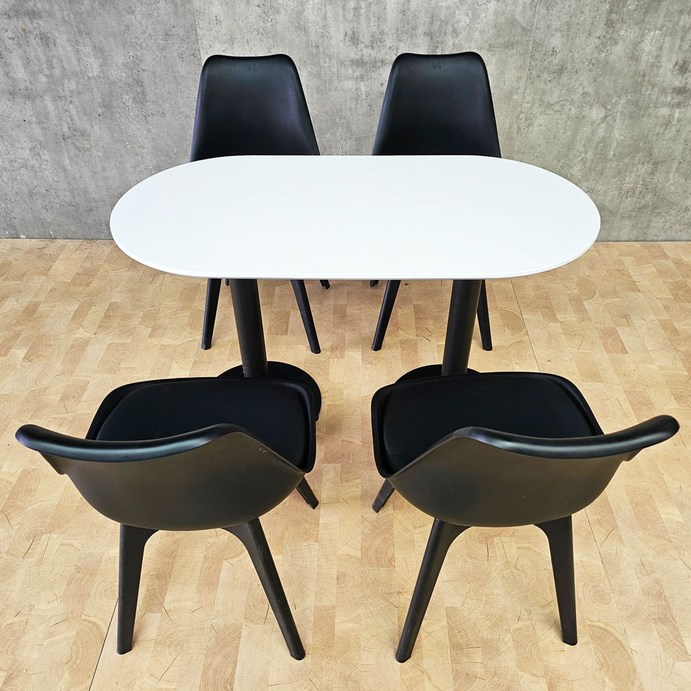 Combo bàn cafe Oval và 4 ghế Eames nhựa C Combo bàn cafe Oval và 4 ghế Eames nhựa C - hình 3