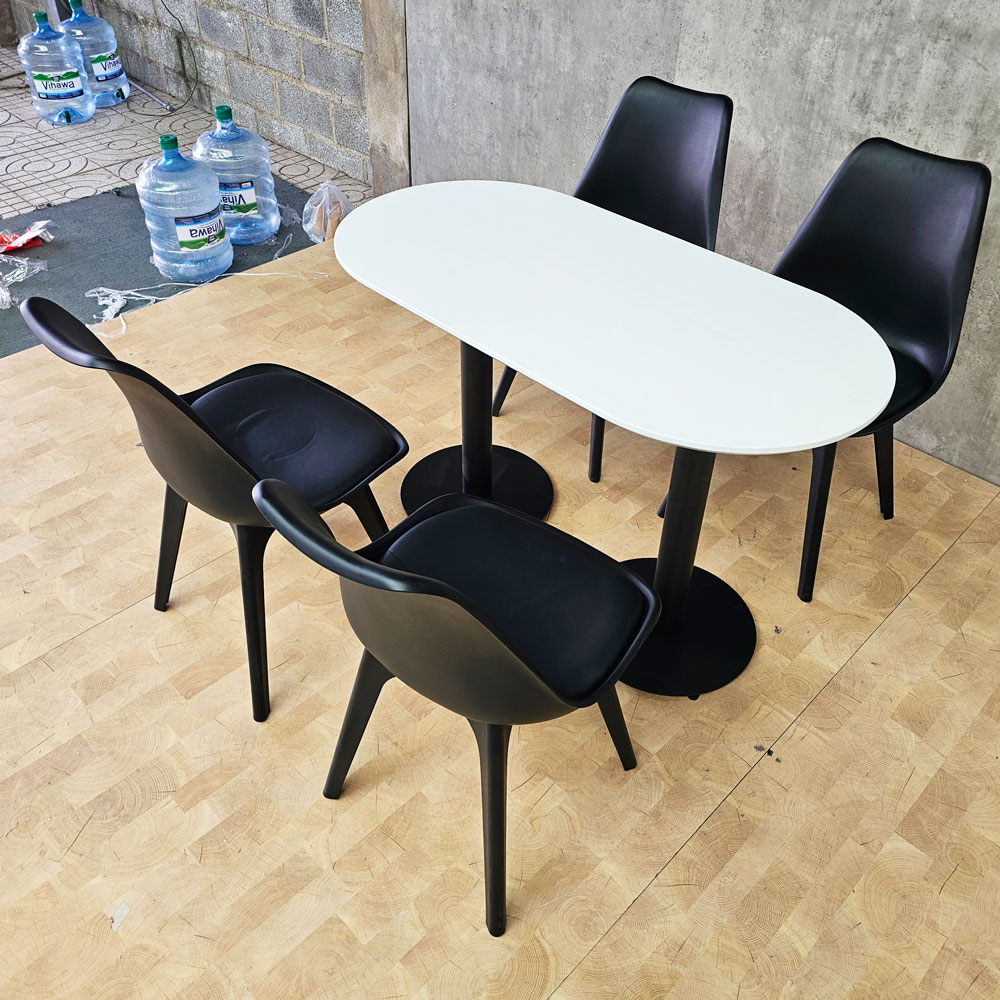 Combo bàn cafe Oval và 4 ghế Eames nhựa C Combo bàn cafe Oval và 4 ghế Eames nhựa C - hình 4