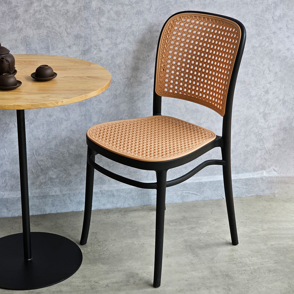 Combo bàn cafe tròn 60cm và 2 ghế cafe nhựa C Combo bàn cafe tròn 60cm và 2 ghế cafe nhựa C - hình 4