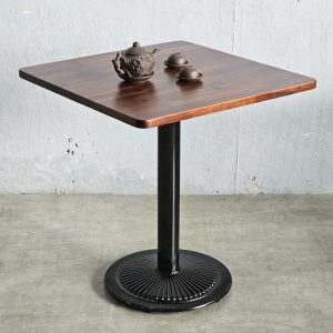Combo bàn cafe vuông 70x70cm và 2 ghế lưng tựa C - hình 1