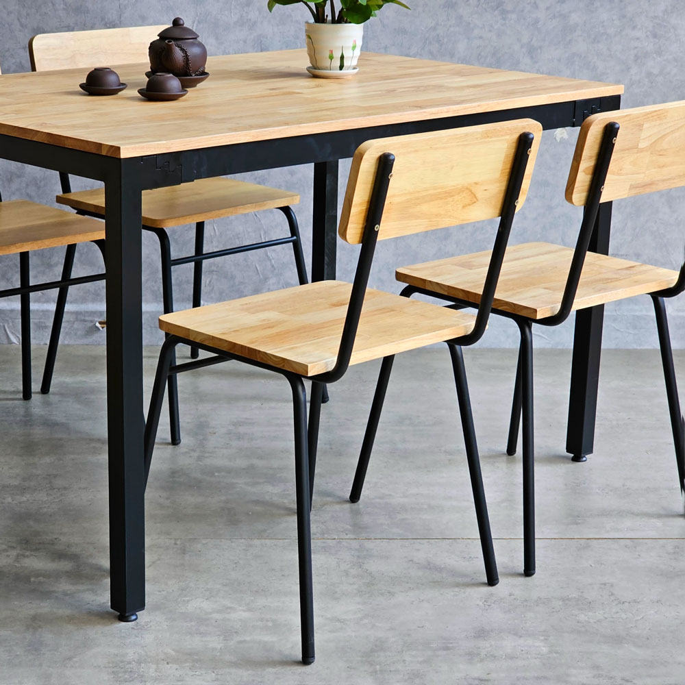 Combo bộ bàn ăn đơn giản và 4 ghế gỗ cao su chân sắt Combo bộ bàn ăn đơn giản và 4 ghế gỗ cao su chân sắt - hình 5