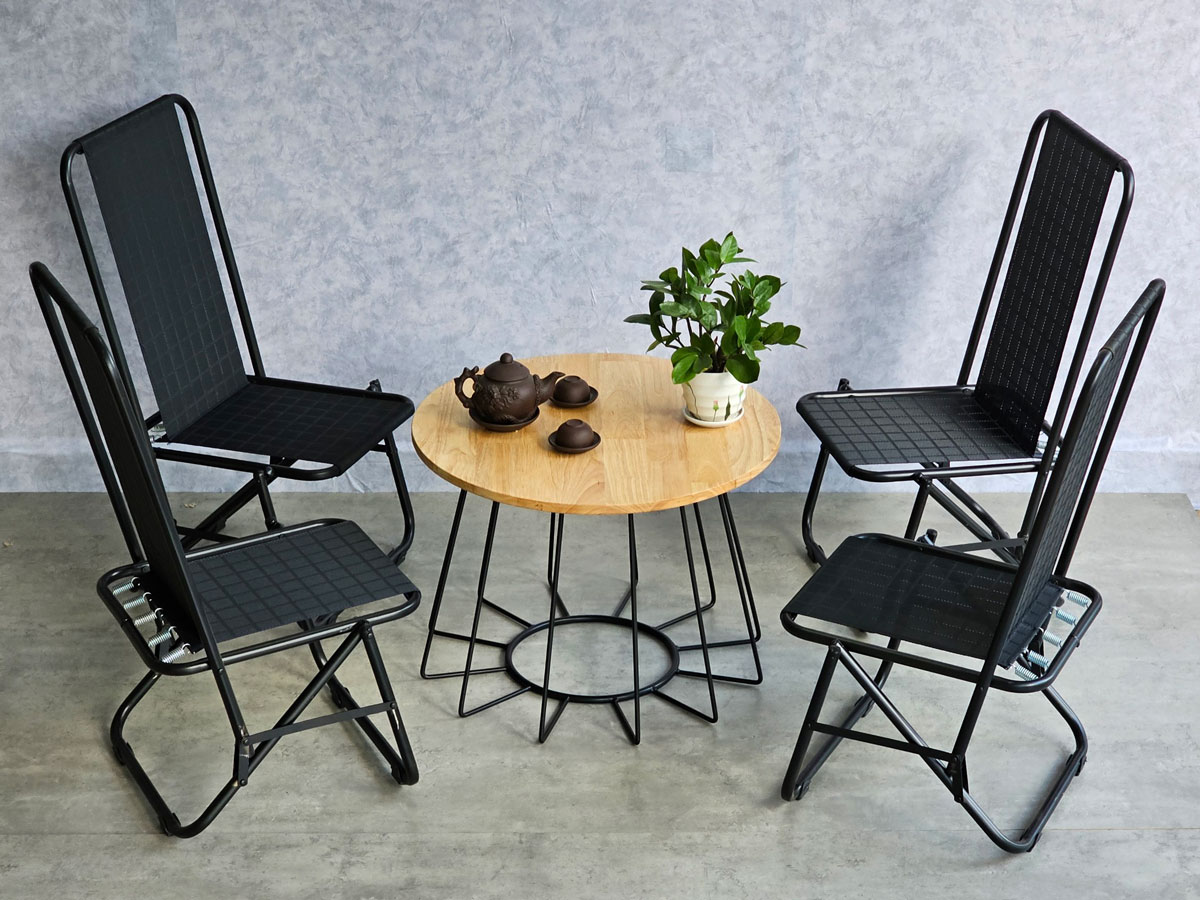 Combo bộ bàn cafe gỗ cao su và 4 ghế lưới xếp gọn C Combo bộ bàn cafe gỗ cao su và 4 ghế lưới xếp gọn C - hình 2