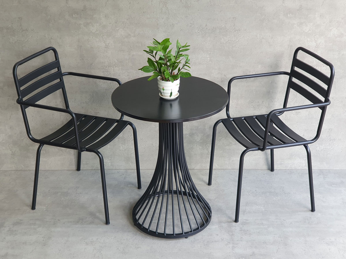 Combo bộ bàn cafe tròn 60x60cm và 2 ghế sắt ngoài trời C Combo bộ bàn cafe tròn 60x60cm và 2 ghế sắt ngoài trời C - hình 3