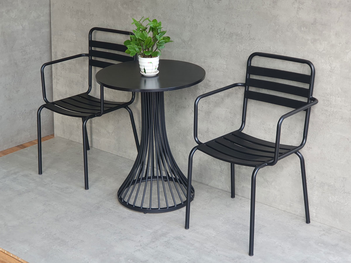Combo bộ bàn cafe tròn 60x60cm và 2 ghế sắt ngoài trời C Combo bộ bàn cafe tròn 60x60cm và 2 ghế sắt ngoài trời C - hình 5