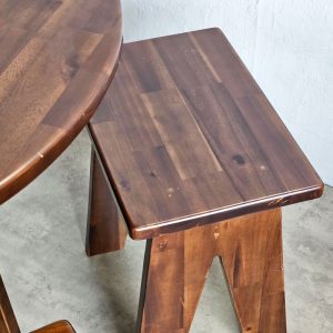 Combo bộ bàn tròn và 4 ghế gỗ tràm - hình 1