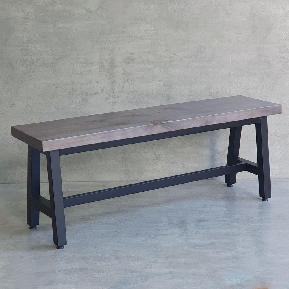 Ghế băng dài 120x30cm gỗ thông chân sắt sơn tĩnh điện Ghế băng dài 120x30cm gỗ thông chân sắt sơn tĩnh điện - hình 3