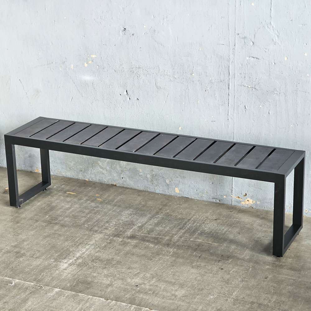 Ghế băng dài 160x40cm gỗ cao su Ghế băng dài 160x40cm gỗ cao su - hình 1