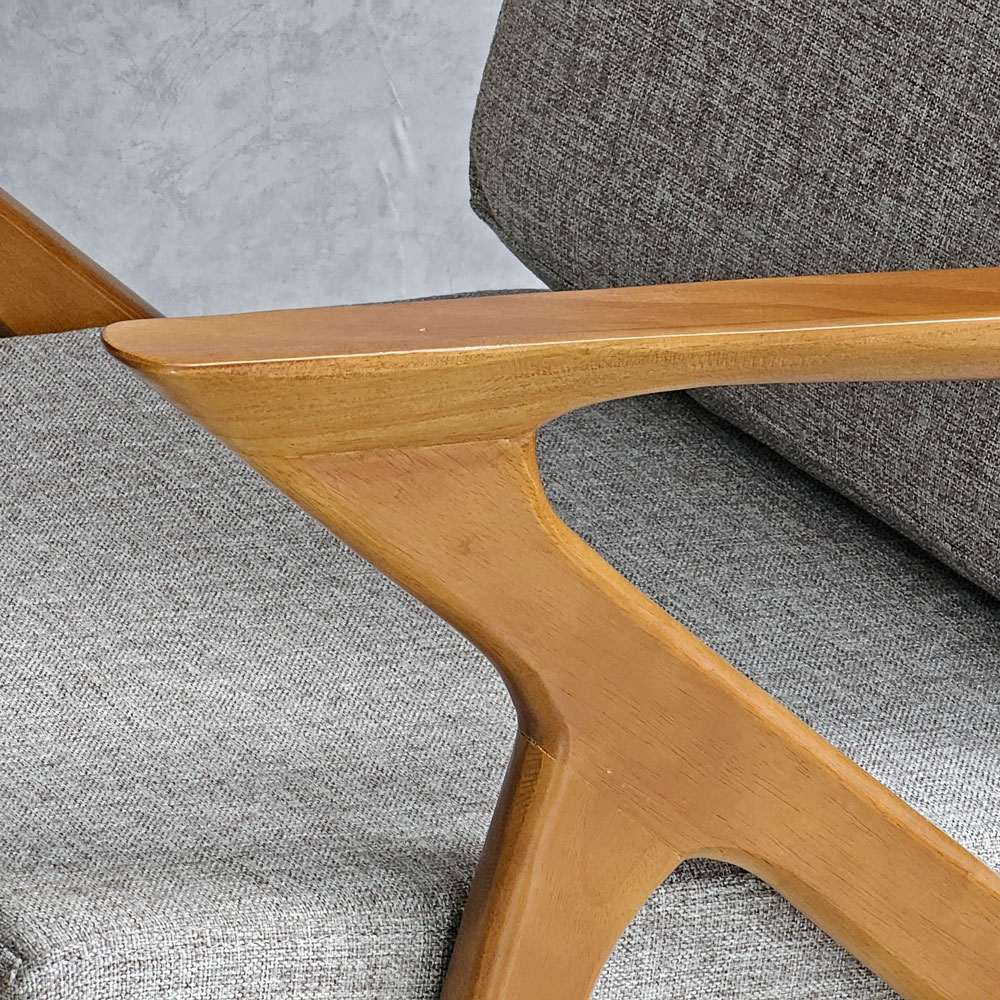 Ghế bành Z Armchair khung gỗ cao su lót nệm bọc vải bố Ghế bành Z Armchair khung gỗ cao su lót nệm bọc vải bố - hình 1