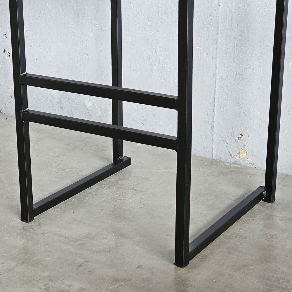 Ghế bar bọc nệm chân sắt Ghế bar bọc nệm chân sắt - hình 2