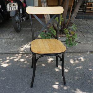 Ghế cafe, ghế nhà hàng lưng tựa bằng sắt sơn tĩnh điện GBC68033 - hình 1