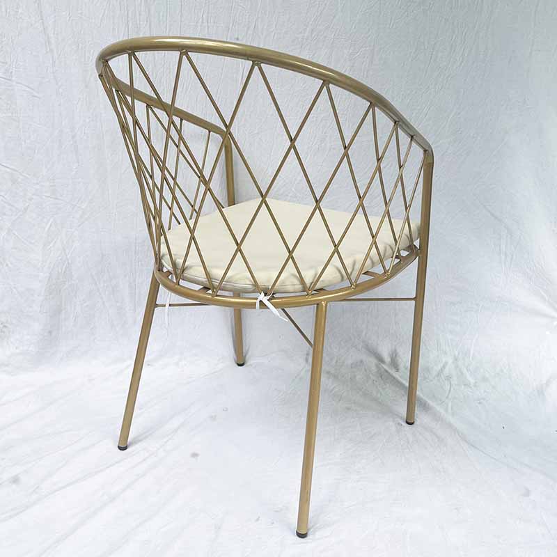 Ghế decor lưng tựa có nệm khung sắt sơn nhũ vàng Ghế decor lưng tựa có nệm khung sắt sơn nhũ vàng - hình 5