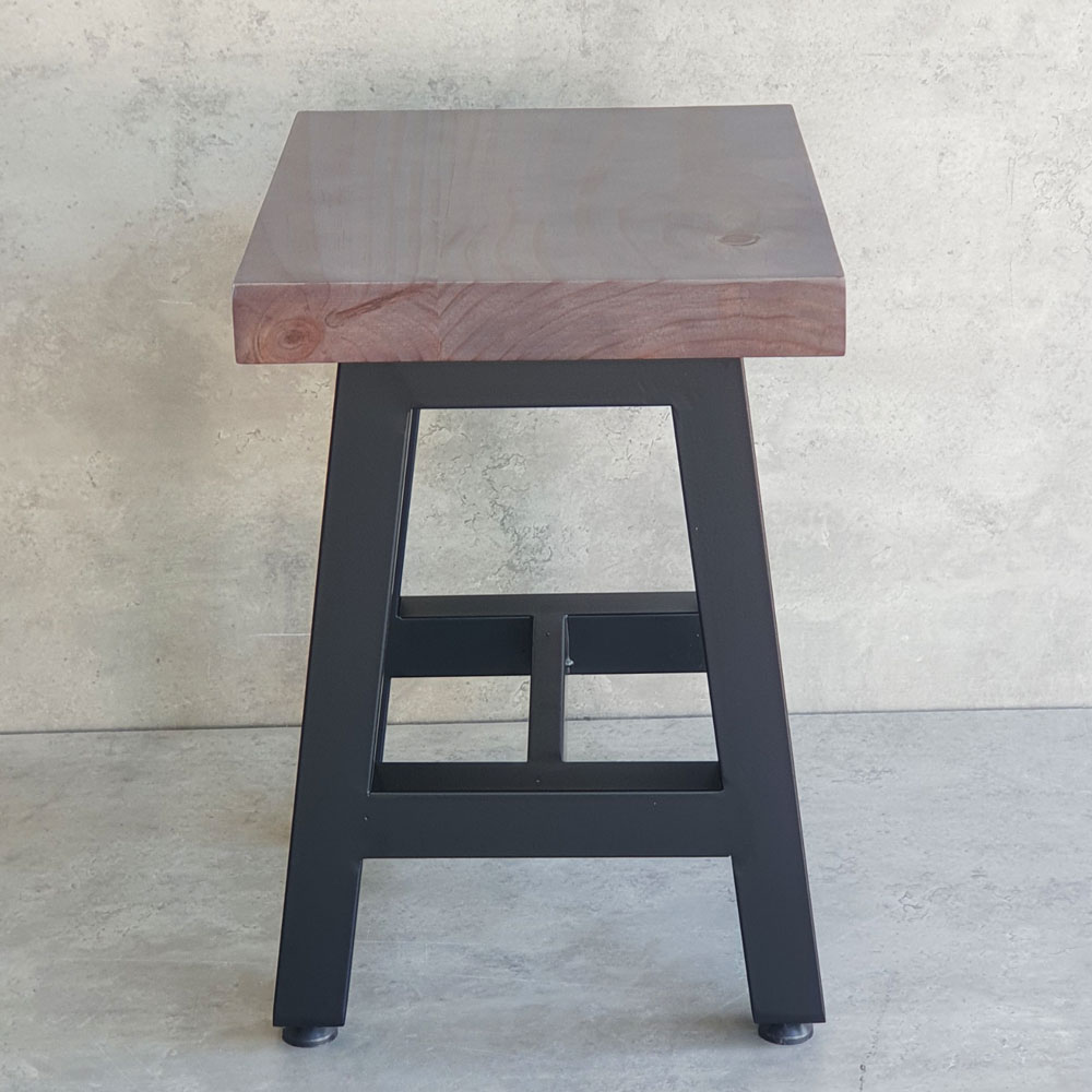Ghế đôn chữ nhật 40x30cm gỗ thông chân sắt sơn tĩnh điện Ghế đôn chữ nhật 40x30cm gỗ thông chân sắt sơn tĩnh điện - hình 3
