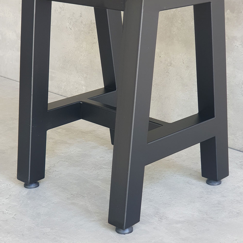 Ghế đôn chữ nhật 40x30cm gỗ thông chân sắt sơn tĩnh điện Ghế đôn chữ nhật 40x30cm gỗ thông chân sắt sơn tĩnh điện - hình 4