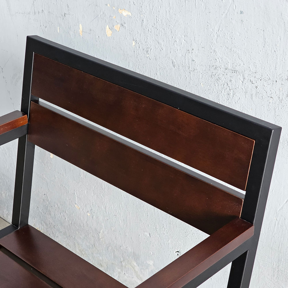 Ghế đơn có tay vịn gỗ cao su khung sắt Ghế đơn có tay vịn gỗ cao su khung sắt - hình 2