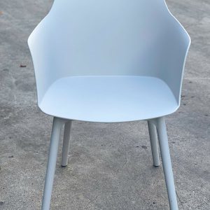 Ghế DOTI nhựa đúc lưng tựa - hình 1