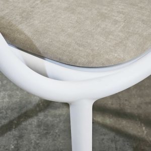 Ghế PORA bọc nệm nhựa đúc lưng tựa - hình 1