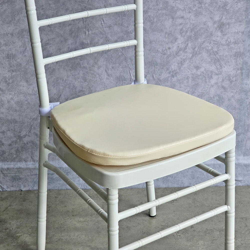 Ghế sắt Chiavari (Chivas) gân đốt trúc sơn tĩnh điện Ghế sắt Chiavari (Chivas) gân đốt trúc sơn tĩnh điện - hình 3