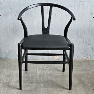 Ghế Wisbone nệm bọc da Si gỗ Ash - hình 1