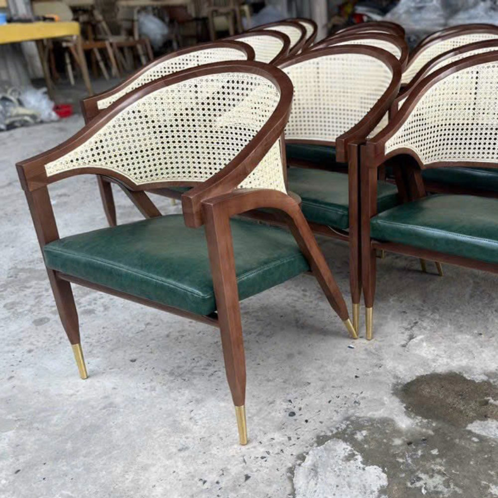 Ghế Womly lưng lưới mắt cáo gỗ sồi chân bọc đồng Ghế Womly lưng lưới mắt cáo gỗ sồi chân bọc đồng - hình 2
