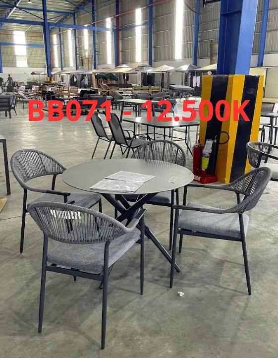 Top 7 bàn ghế cafe – Báo giá mới nhất kinh nghiệm chọn chuẩn