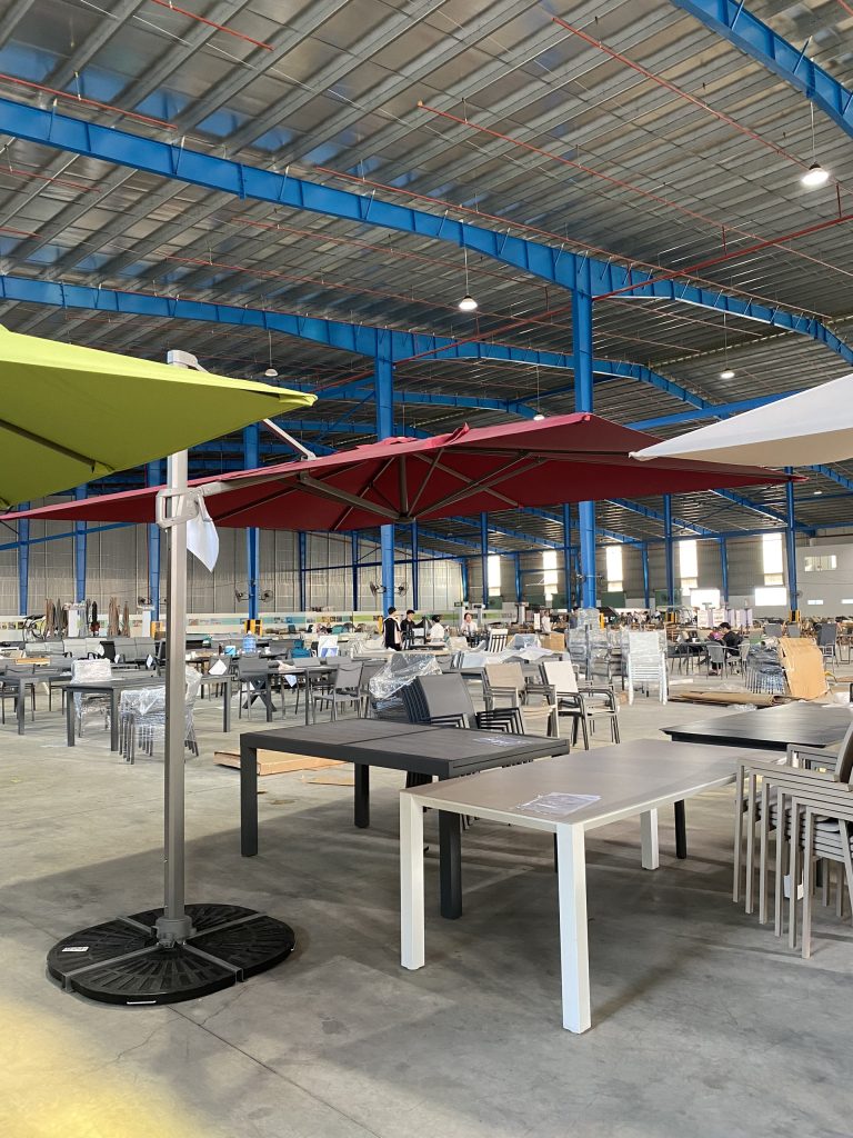 Trang chủ Dù che nắng ngoài trời D078 khung thép bền chắc – dù che nắng Shomes