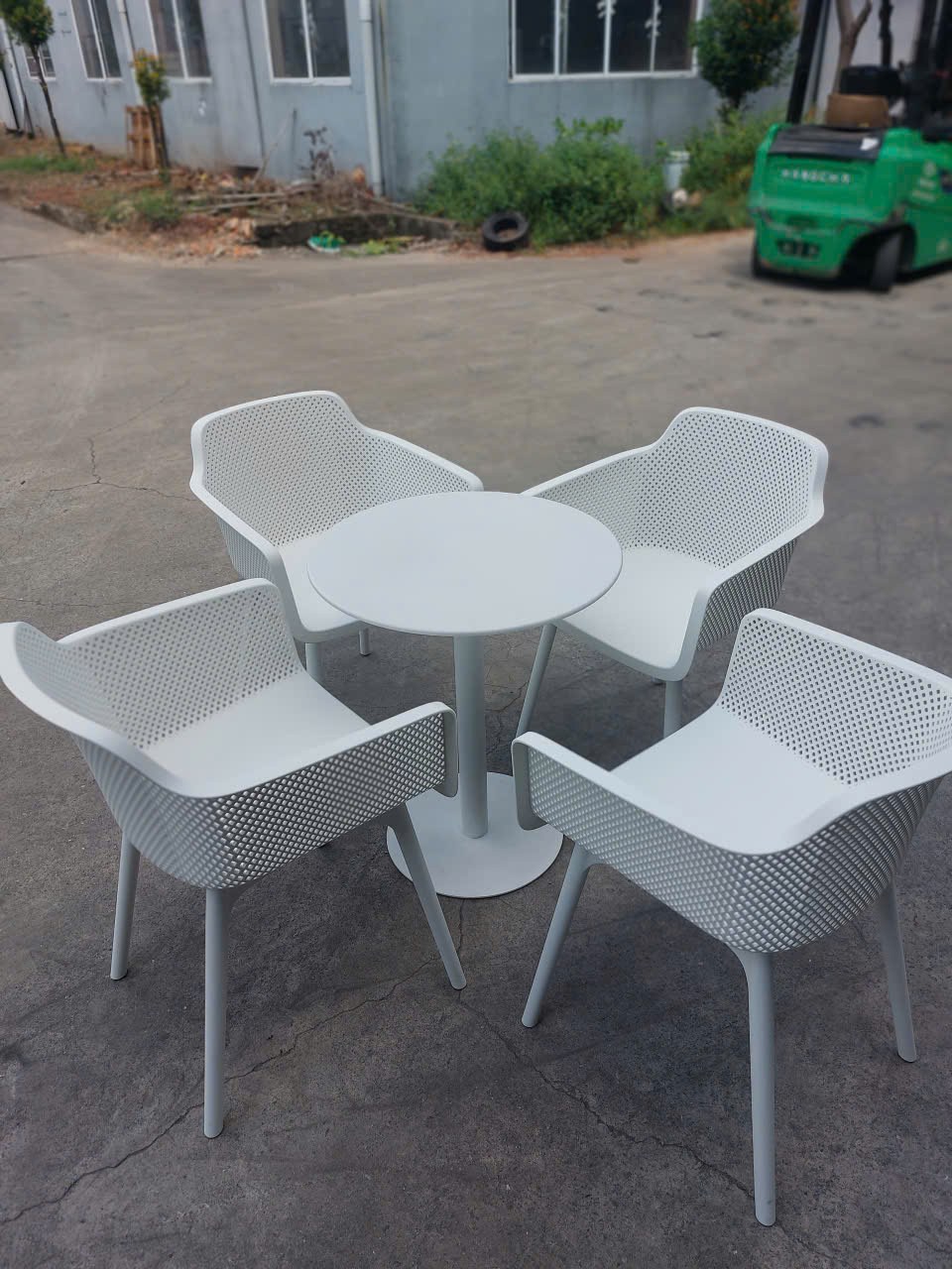 Nội thất ngoài trời khách sạn: Bàn ghế cho rooftop, hồ bơi, sảnh vườn boutique bàn ghế hồ bơi nội thất ngoài trời khách sạn