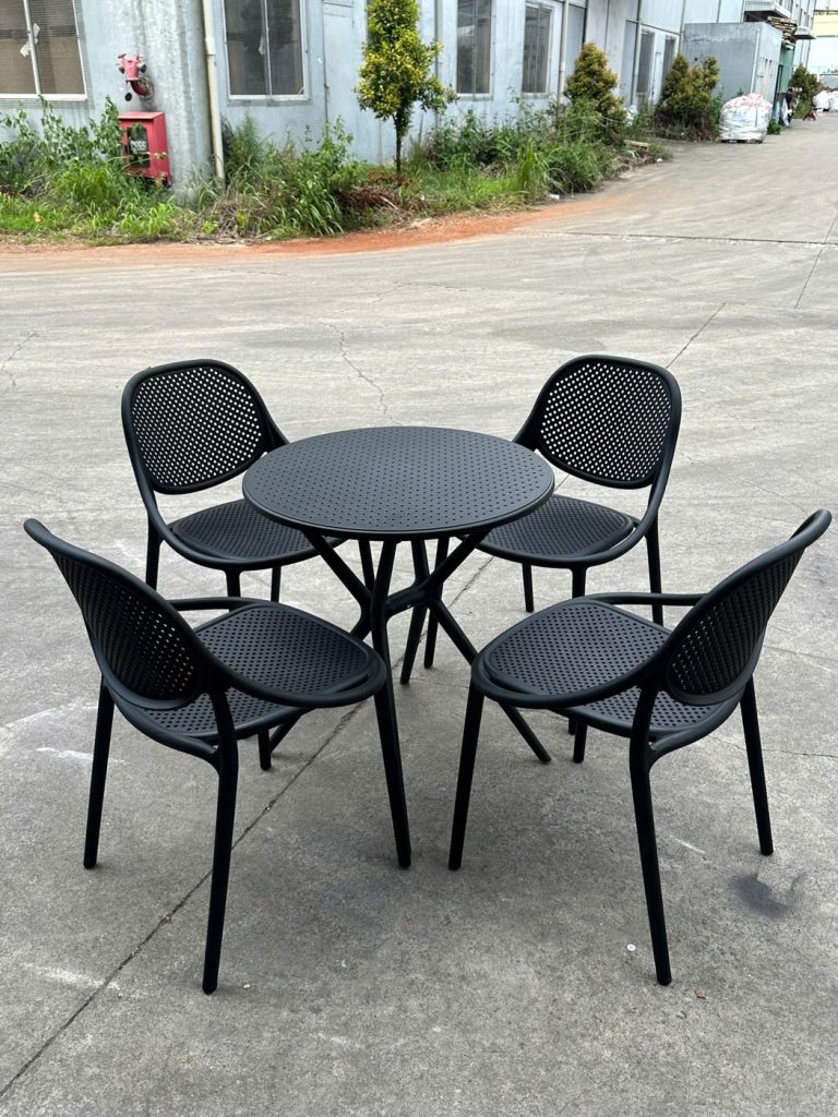 Trang chủ Nội thất ngoài trời khách sạn: Bàn ghế cho rooftop, hồ bơi, sảnh vườn boutique