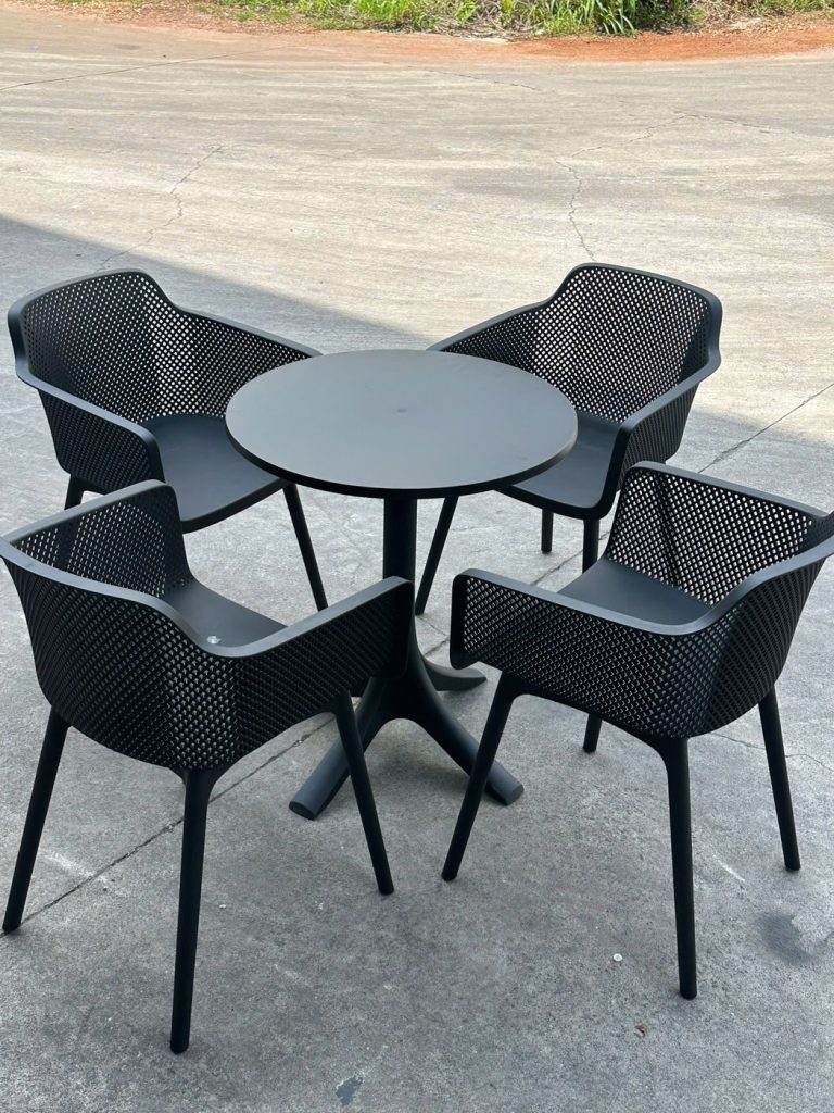 Trang chủ Setup sân thượng biệt thự sang trọng với nội thất cao cấp